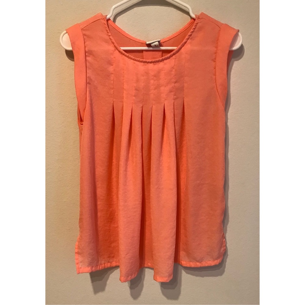 Sleeveless Blouse